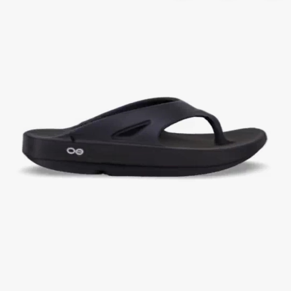OOFOS Black Unisex Sandals
